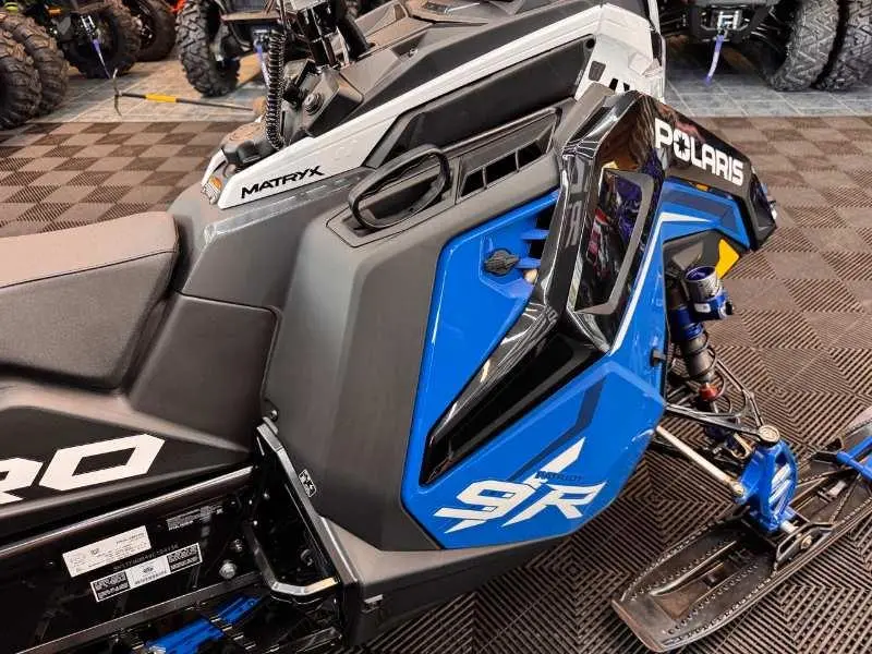 Polaris 9R RMK PRO 155 2027