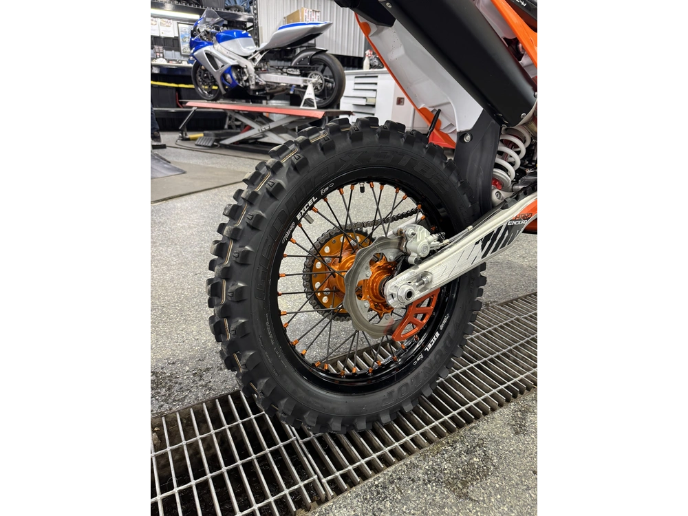 Ktm 300 Xc 2026 alt