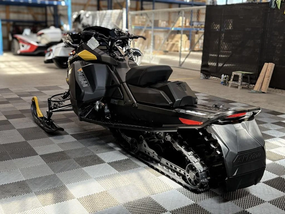 2027 Ski-doo Mxz Sport 600 Efi alt
