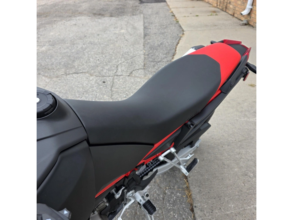 2027 Aprilia Tuareg 660 alt