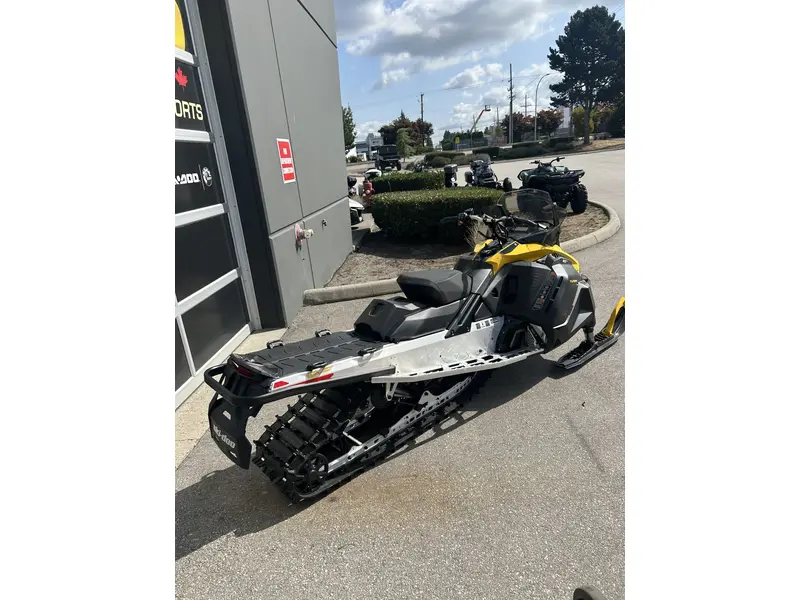 2026 Ski-Doo TUNDRA SPORT 600 EFI COBRA 1.6' E.S.