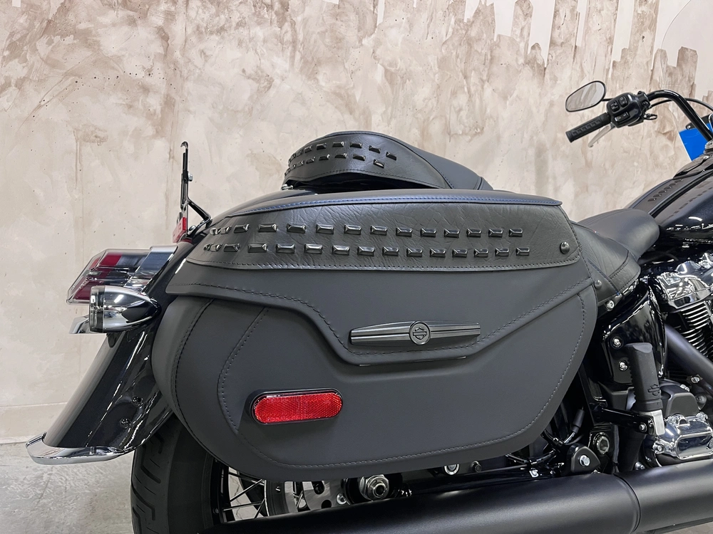 2026 Harley-davidson Flhc Heritage Classic alt
