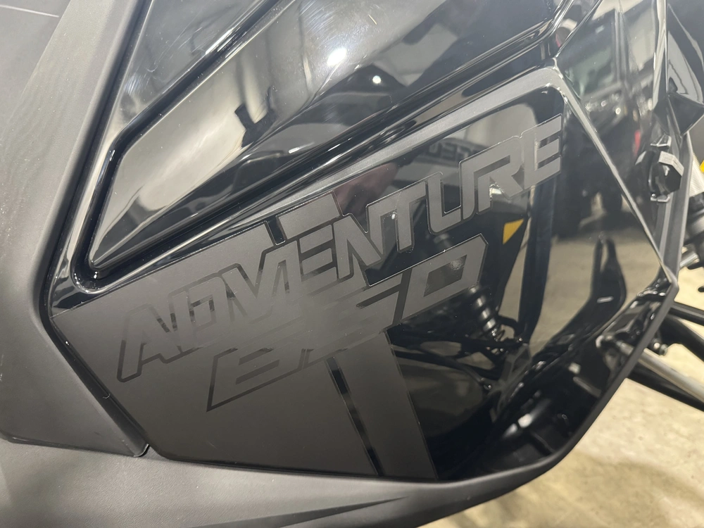 2027 Polaris Titan 650 Adventure 155 alt