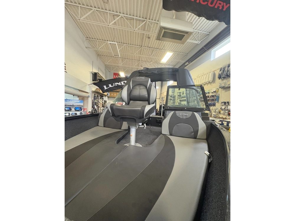 2026 Lund Boat Co 1775 Adventure alt