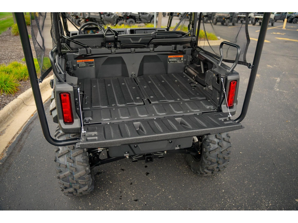2026 Honda Pioneer 1000 -camo alt