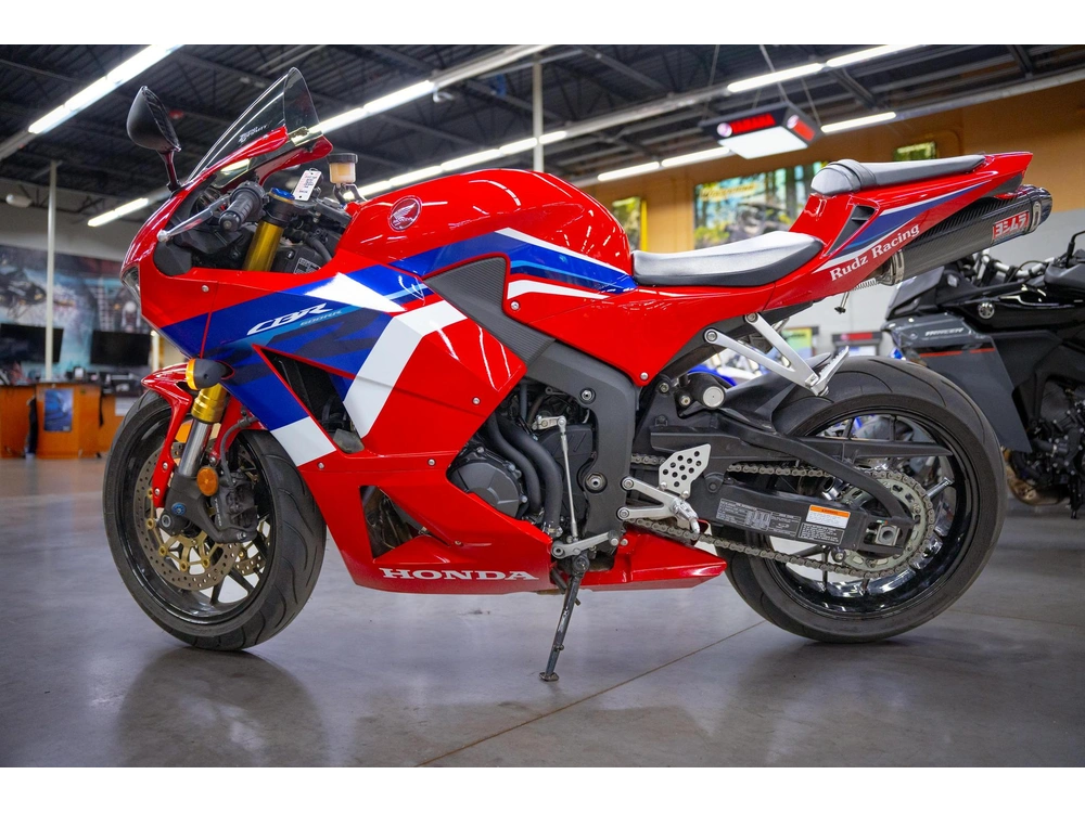 2024 Honda Cbr600rr alt