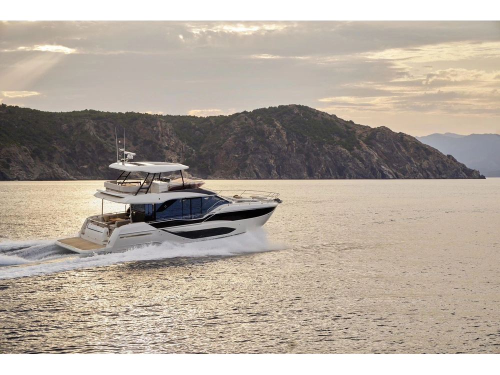 Prestige Yachts F 5.7 2028 alt