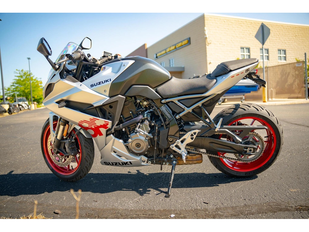 2024 Suzuki Gsx-8r Silver