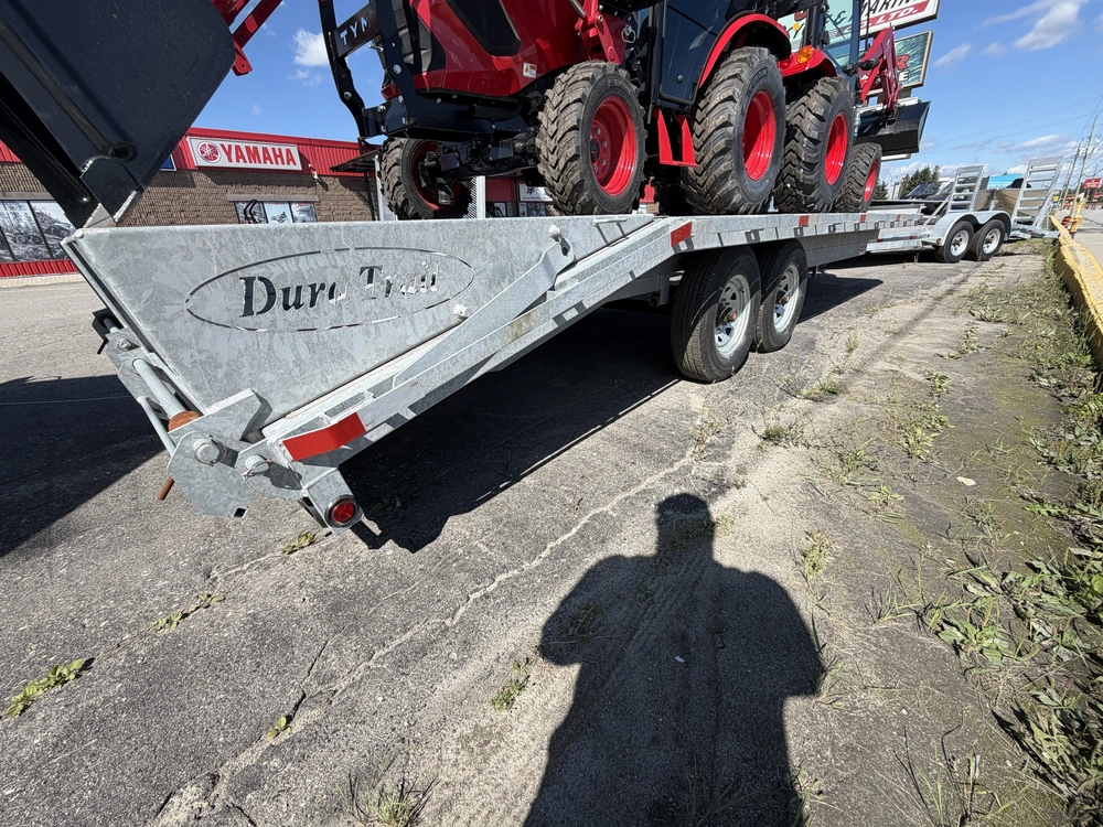 2025 Duratrail 96"x23' Deckover Galv Tandem Beavertail alt