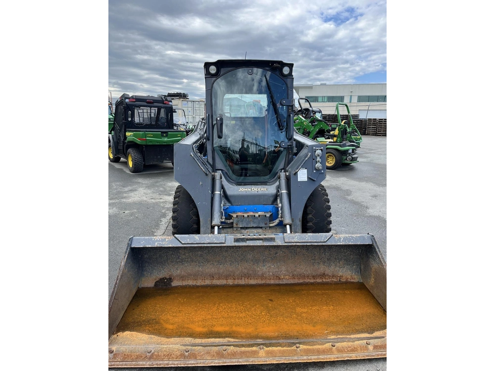 John Deere 324g 2020 alt