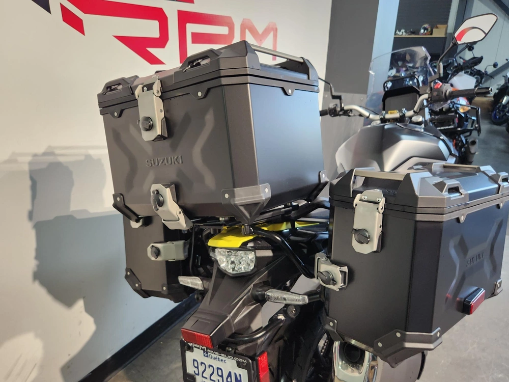 2026 Suzuki V-strom 800 Touring Démo alt