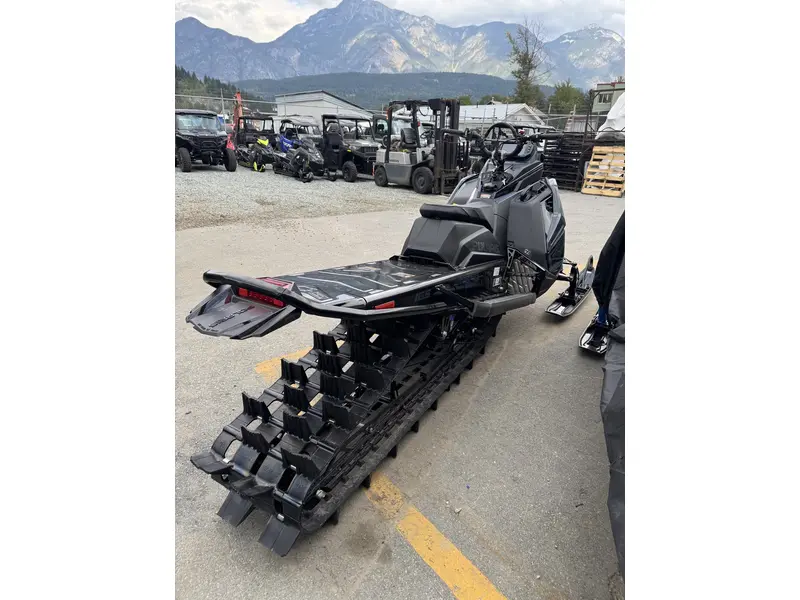 2026 Polaris BOOST RMK KHAOS 165x3.25 *$180 Bi-Weekly*