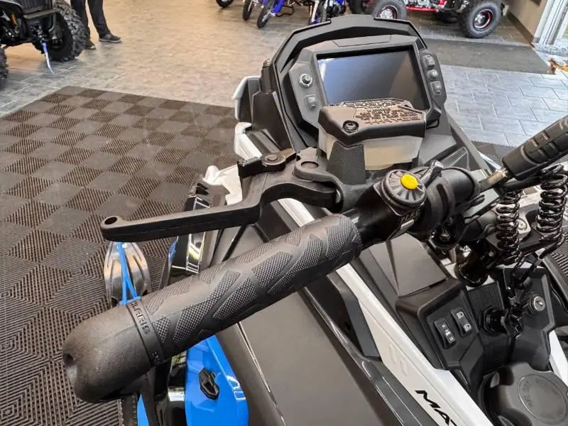 Polaris 9R RMK PRO 155 2027