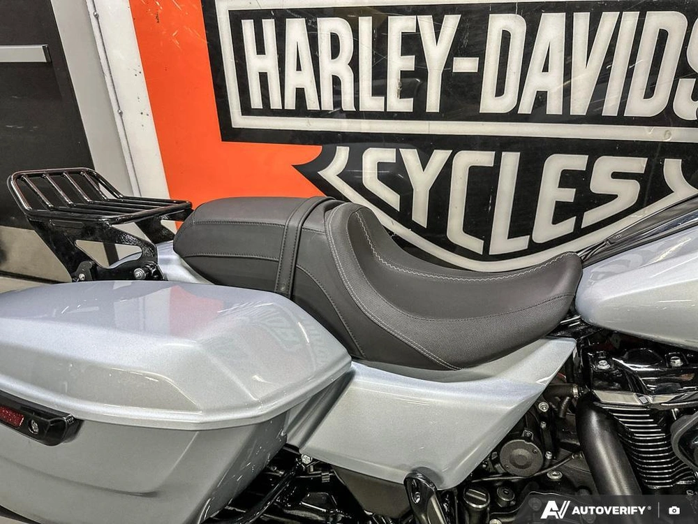 2024 Harley-davidson Street Glide alt