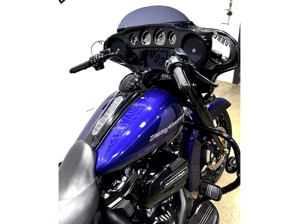 Harley-davidson Street Glide 2020 alt