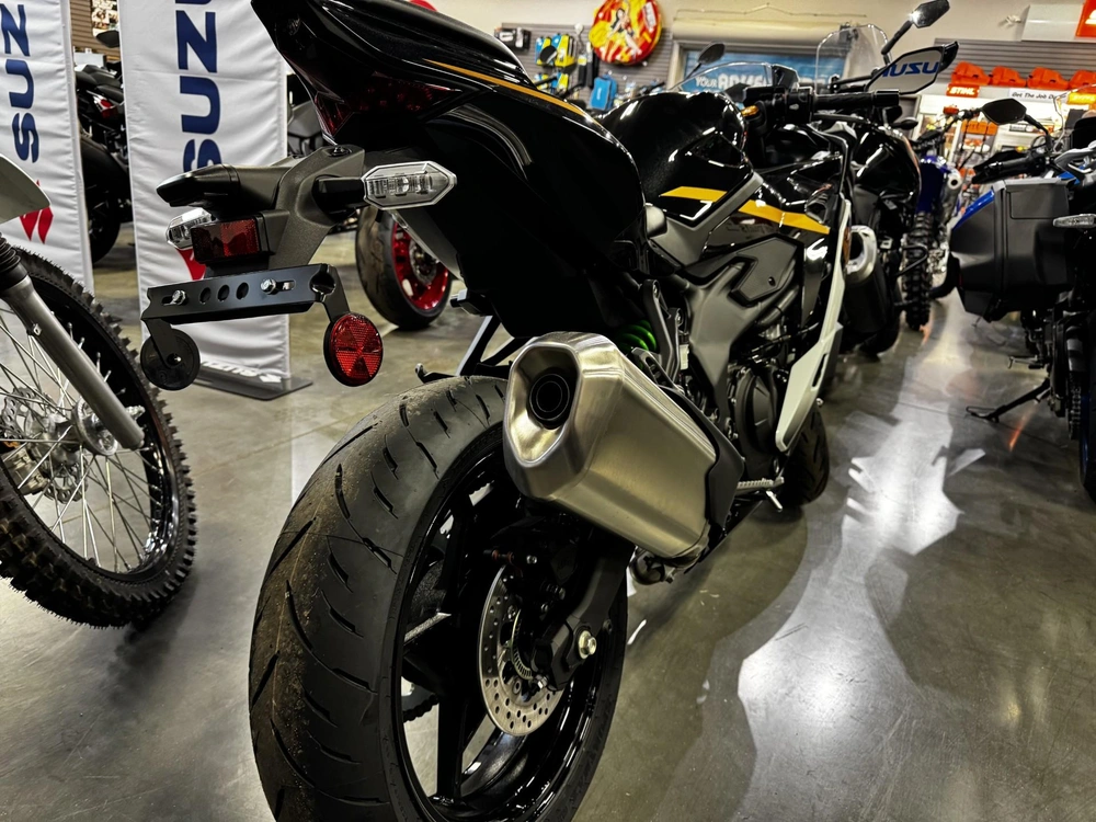 2026 Kawasaki Ninja Zx-4rr alt