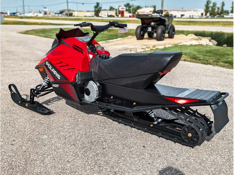 2027 Polaris 200 INDY // Indy Red