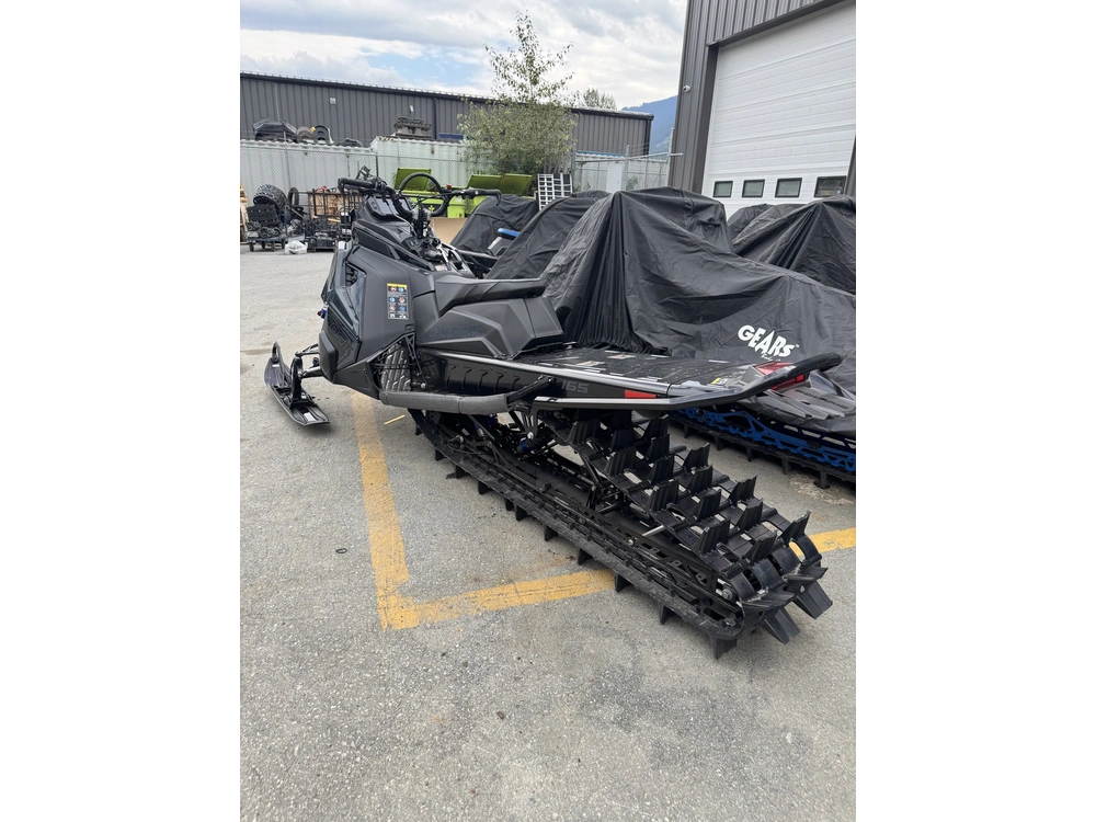 2026 Polaris Boost Rmk Khaos 165x3.25 *$180 Bi-weekly* alt