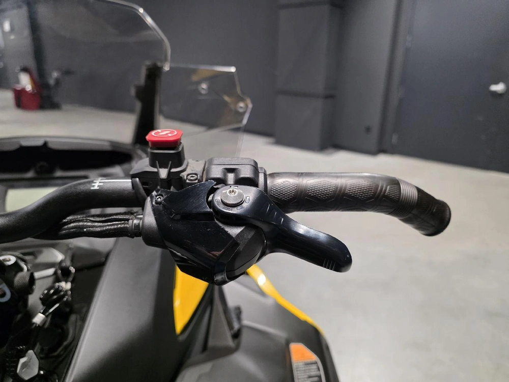 Ski-doo Renegade Adrenaline 900 Turbo 2024 alt