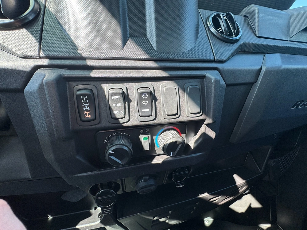 Polaris Ranger 1000 Xp Cab Crew Avalanche Gray 2027 alt