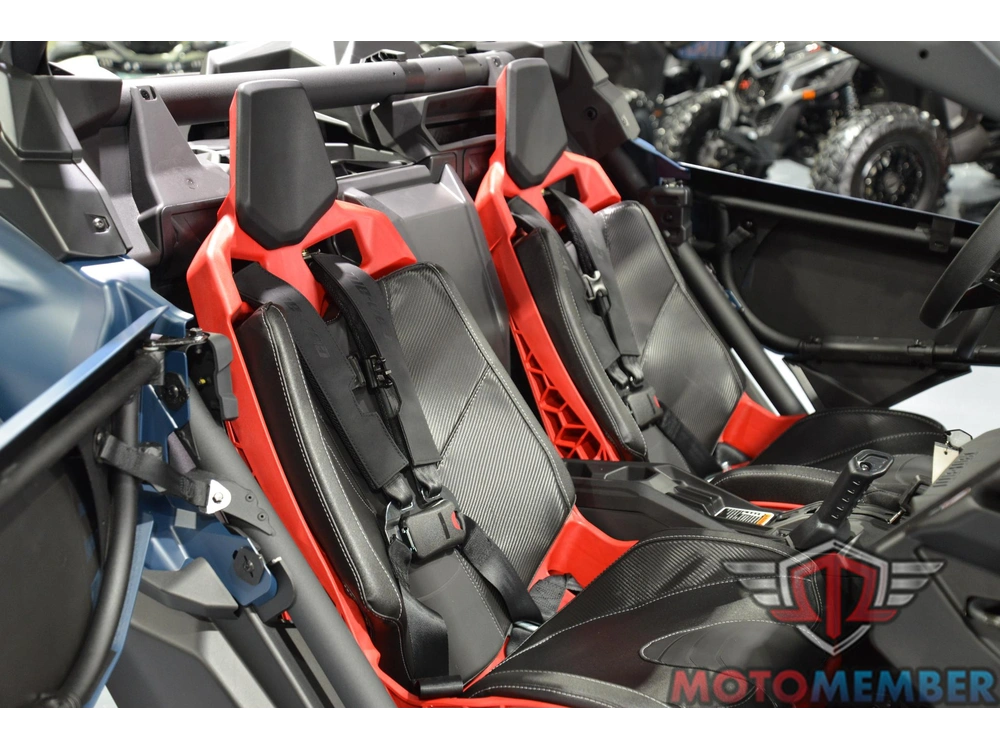 2026 Can-am Maverick X3 X Rs Turbo Rr Dusty Navy_10.25 In Infotainment