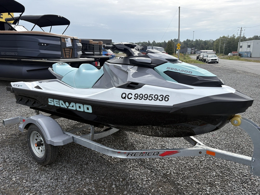 Sea-doo Sea Doo Gtx Pro 130 Wow !!!! Financement Disponible. 2026 alt