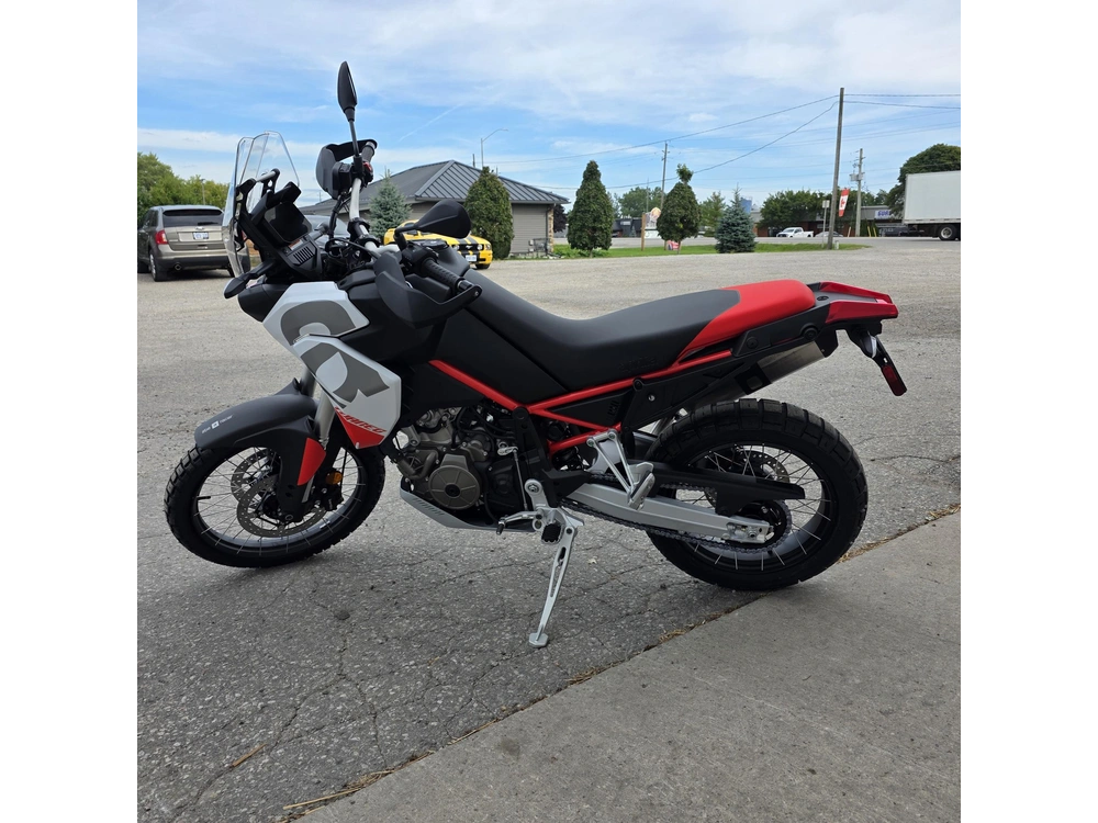 2027 Aprilia Tuareg 660 alt