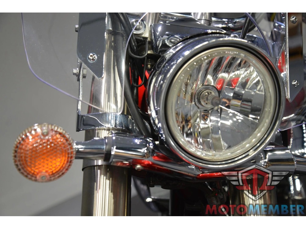 2011 Yamaha V Star 950 Tourer alt