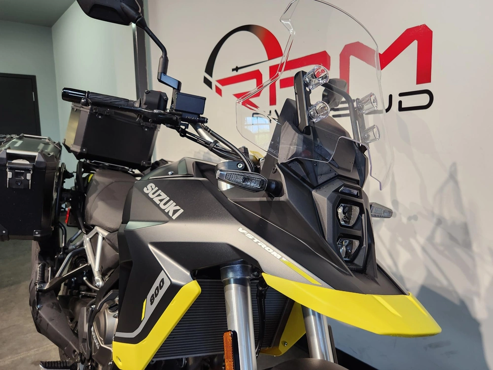 2026 Suzuki V-strom 800 Touring Démo alt