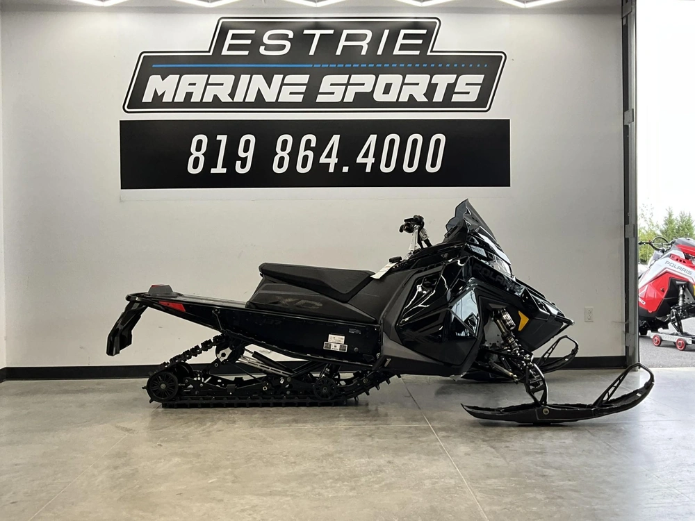 Polaris 850 Indy Xc 137 2027 alt