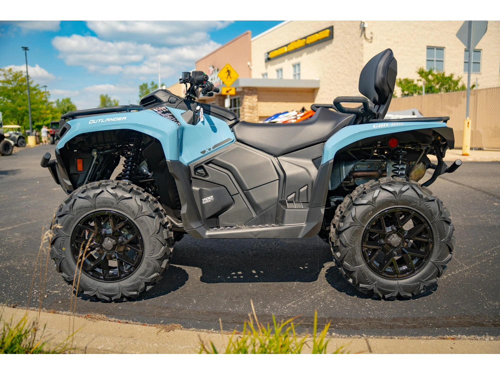 2026 Can-am Outlander Max Xt 700 alt