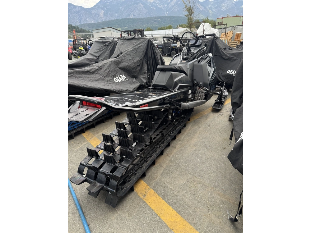 2026 Polaris Boost Rmk Khaos 165 *$180 Bi-weekly* alt
