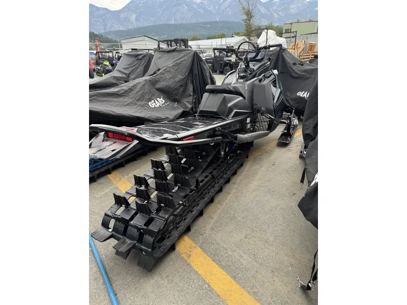 2026 Polaris BOOST RMK KHAOS 165 *$180 Bi-Weekly*