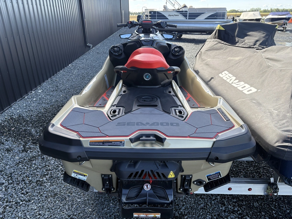 2025 Sea-doo Riva Racing Rxt X 325 alt