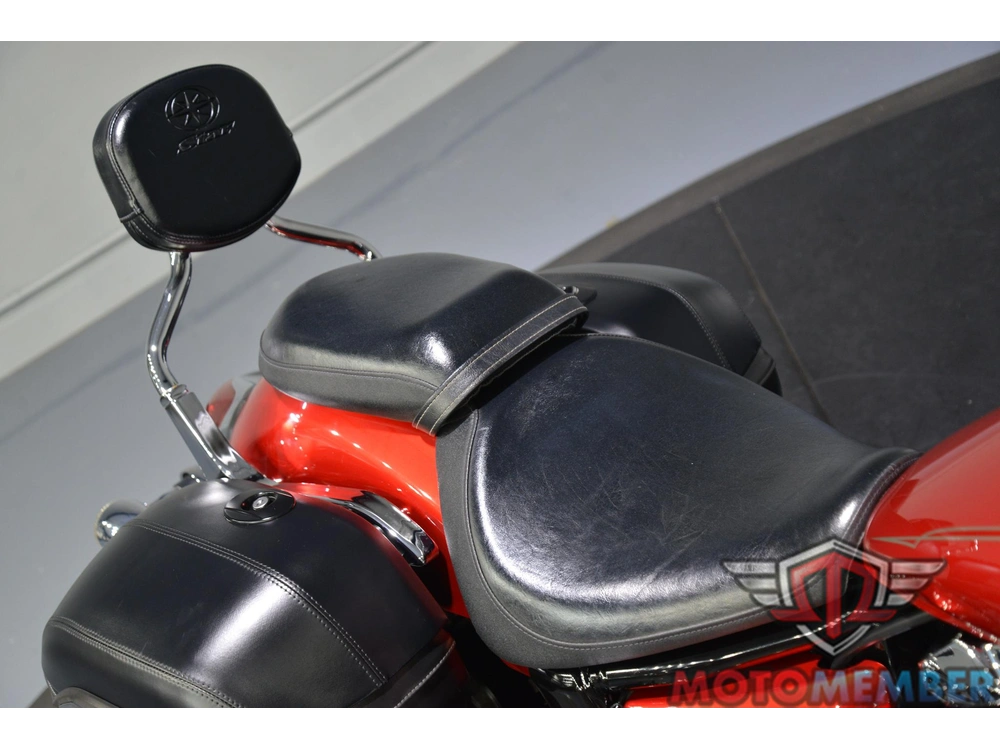 2011 Yamaha V Star 950 Tourer alt