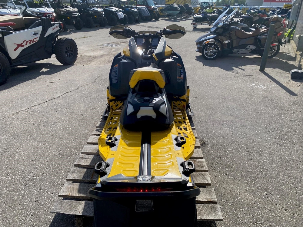 2024 Ski-doo Mxz Xrs Competition 137" 850 Turbo R alt
