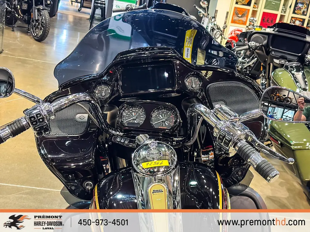 Harley-Davidson CVO Road Glide LIMITEDFLTRK 2023