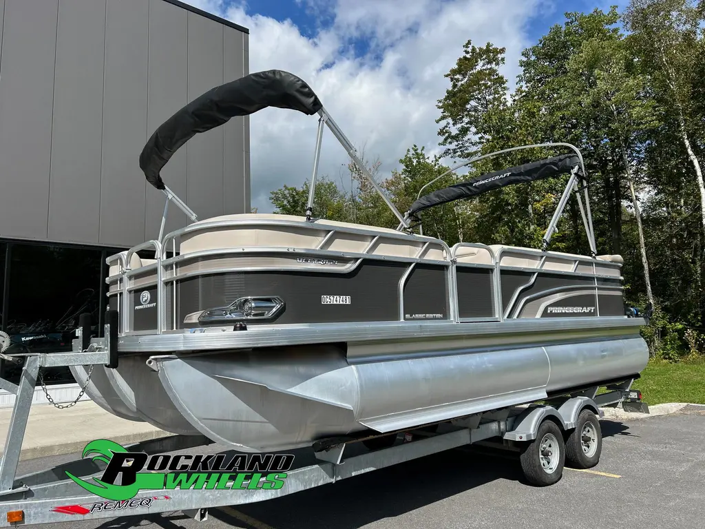 2017 Princecraft VECTRA 21 CLASSIC EDITION W/ MERCURY 115 + TRAILER