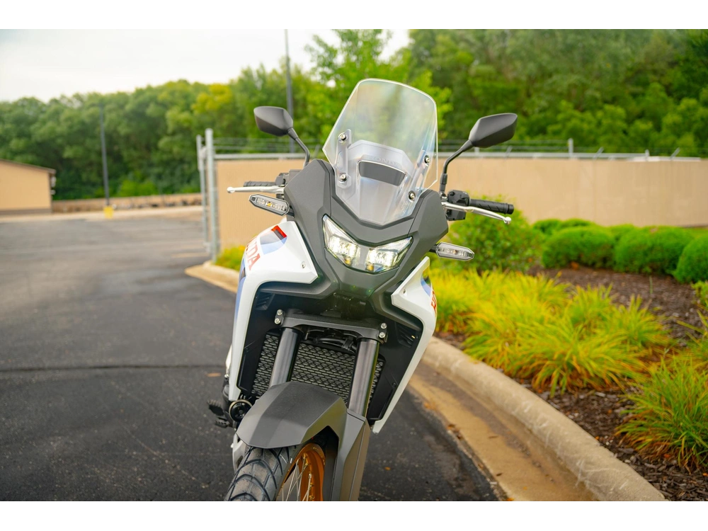 2026 Honda Transalp E-clutch alt