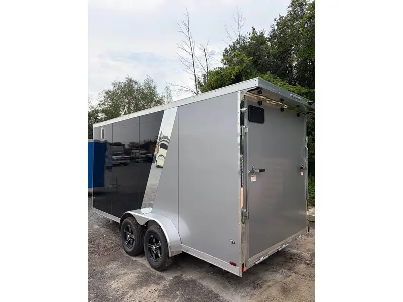 Autre BeVolt Motorsports Edition 7x16 2027