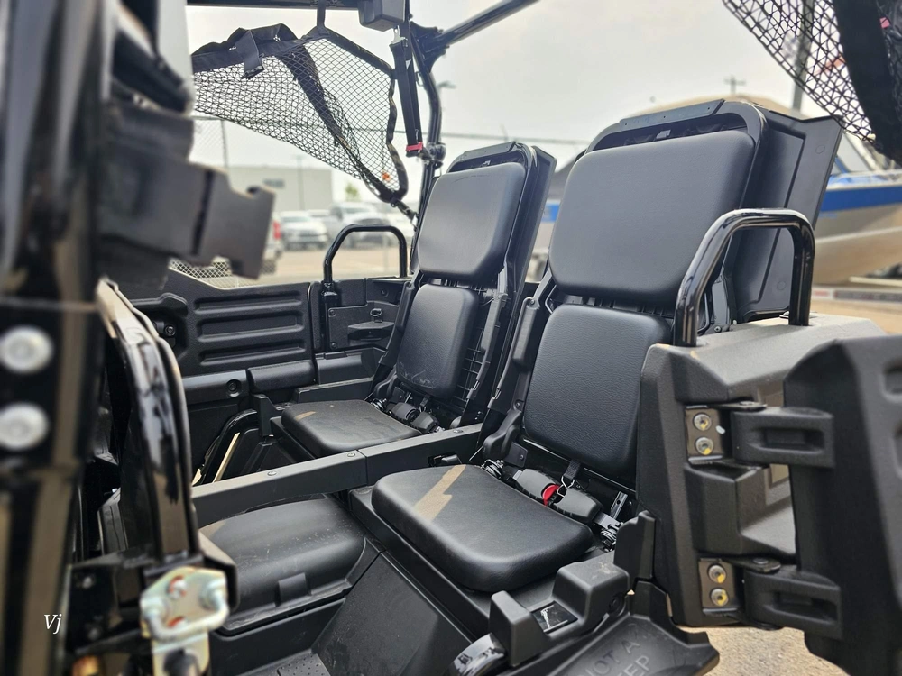 2026 Honda Pioneer 700-4 Deluxe alt