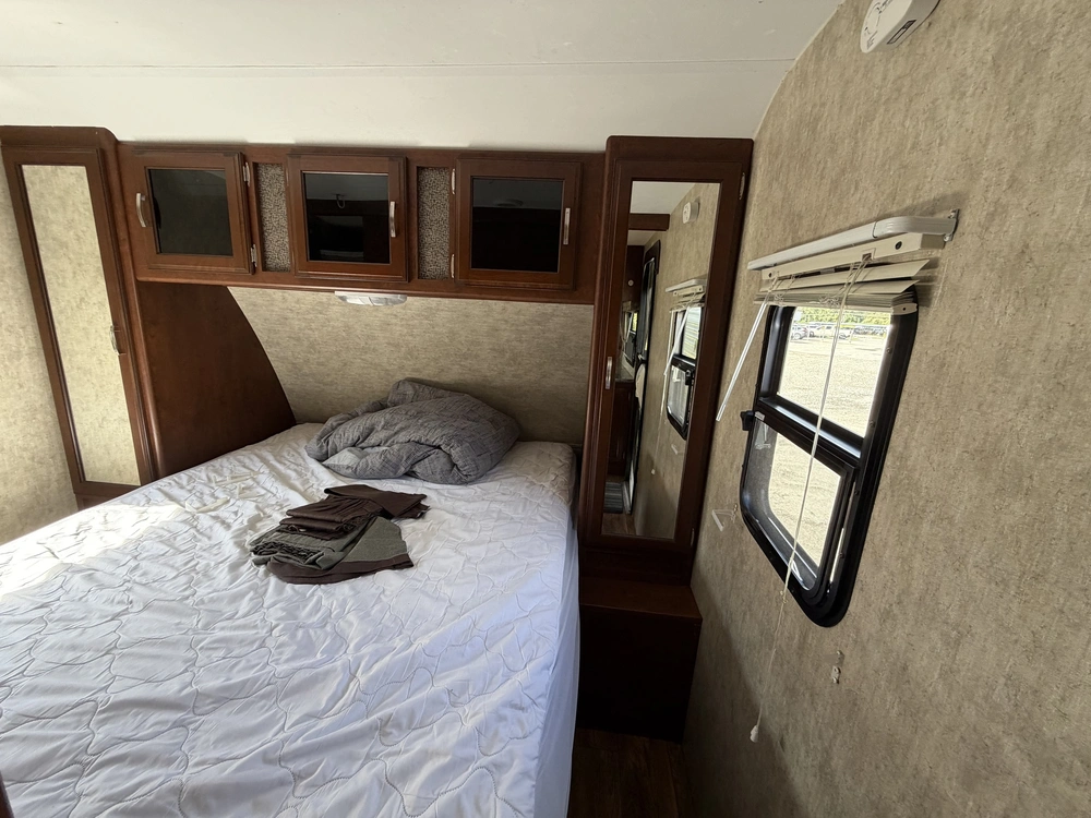 Keystone Rv Passport (tt) 3290bh 2015 alt