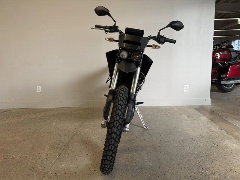 2023 Zero Motorcycles Fx alt