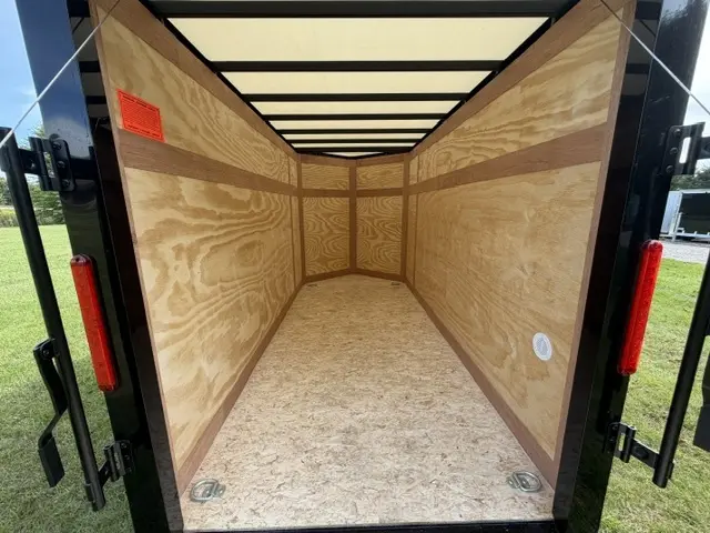 Cross Painted Steel Enclosed (Beta) 5' x 10' Ramp Blackout 2027