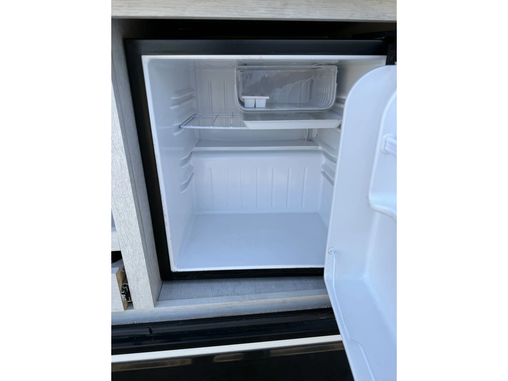 2020 Other Evoke Model B alt