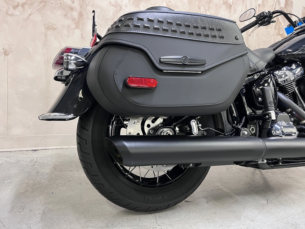2026 Harley-davidson Flhc Heritage Classic alt