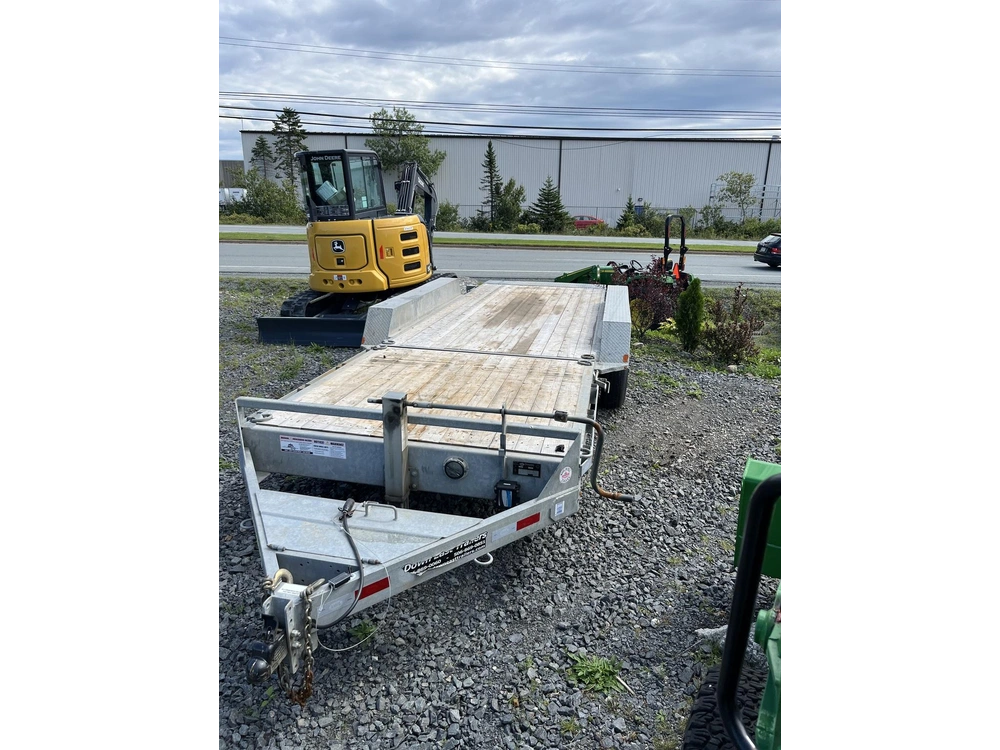 John Deere 324g 2020 alt