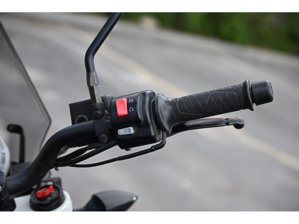 2019 Husqvarna Svartpilen 701 alt