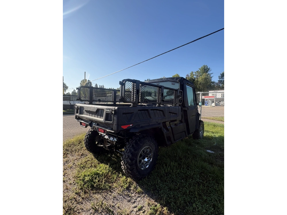 2022 Can-am Def Pro Ltd Cab alt