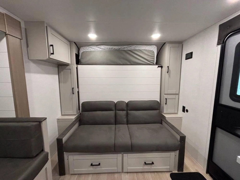 Jayco Jay Flight 197mb 2027 alt